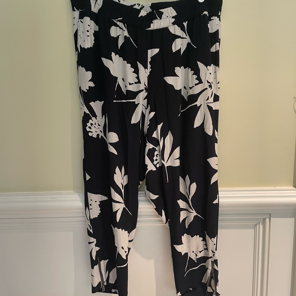 Lucky Brand floral pants